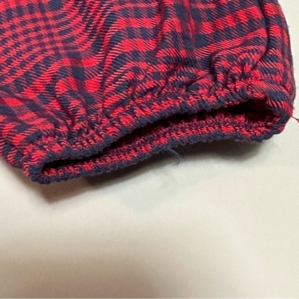 Blue & Red Checkered Long-sleeve Crop Top - Picture 6 of 12